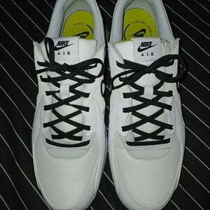 Nike Airmax Emcee Mens Size 12